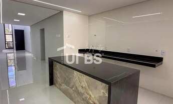 Imagem 6: CASA TERREA A VENDA - LOCALIZADA NO SETOR JARDIM AMÉRICA COM ÁREA TOTAL DE 219,35M²