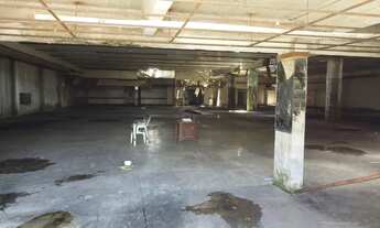 Imagem 2: Loja Comercial de Alto Padrão com 40 vagas de garagem na Pedreira, Belém-PA, 3.500m² de ár