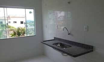Imagem 3: Apartamento amplo com acabamento diferenciado com 2 quartos no bairro Praia Mar-Rio das Os