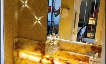 Imagem 4: Belíssimo apartamento com vista mar todo reformado de 3 quartos na Ponta do Farol!!