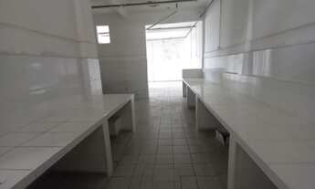 Imagem 7: Galpão/Depósito/Armazém para aluguel tem 200 metros quadrados