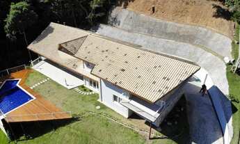 Imagem 7: Oportunidade de Belíssima Casa de 4 quartos com conceito moderno e vista deslumbrante