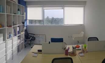 Imagem: Sala comercial na Estrada do Coco, Aero