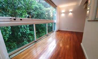 Imagem 2: 2 Quartos. Varanda. 2 Vagas. Fundos vista verde