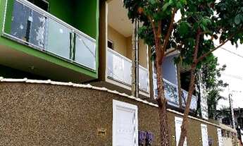 Imagem: Linda casa de 2 quartos duplex com suíte