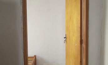 Imagem 2: Quarto individual masculino em República