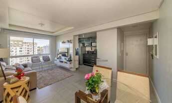 Imagem 4: Apartamento semi mobiliado 03 dormitórios de 02 vaga/box no Bairro Jardim Carvalho em Port