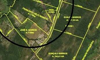 Imagem: Area de terra bruta na estrada para caceres