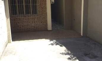 Imagem 2: Casa Centro Nova Iguaçu - R Dr Barros Junior - 1 Quarto + Garagem