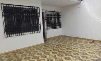 Imagem 4: Imóvel comercial de 230m2, com 2pav, 6/4 sendo 2 suítes, 2vgs - CA0154WG