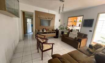 Imagem 6: Casa para venda possui 283 metros quadrados com 5 quartos em Jardim Monte Azul - São Paulo