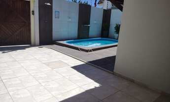 Imagem: Área de lazer com piscina e casa em Maceió