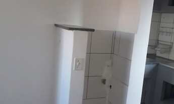 Imagem 4: Kitnet com sala/quarto, cozinha e banheiro na Praça Onze (próximo ao metrô