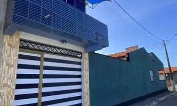 Imagem: VENDO UMA CASA MUITO LINDA E GRANDE EM CODOMINIO