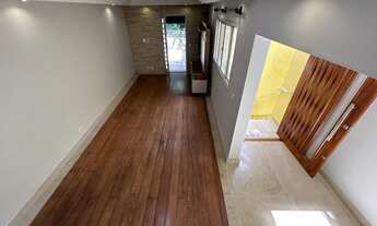 Imagem 4: Sobrado perfeito , todo reformado ,2dormitórios 2 suítes 4banheiros 2vagas,churrasqueira e