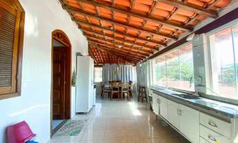 Imagem 4: Sobrado para venda tem 300 metros quadrados com 5 quartos em Santa Mônica - Guarapari - ES