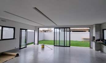 Imagem 6: Casa Parqville Jacaranda. Sobrado com 3 Suítes