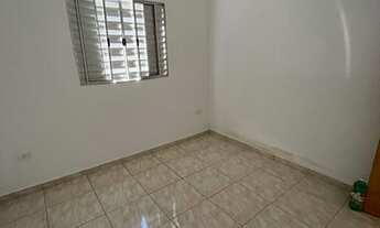 Imagem 2: Casa com 2 quartos disponível para locação no Jardim Maria Amélia