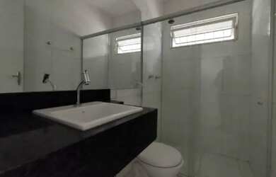 Imagem 5: Casa para venda com 100 metros quadrados com 3 quartos em Centro - Lauro de Freitas - Bahi