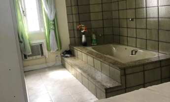 Imagem 6: Casa 2 quartos e área de lazer com piscina