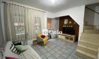 Imagem 3: Sobrado no bairro de Santa Terezinha