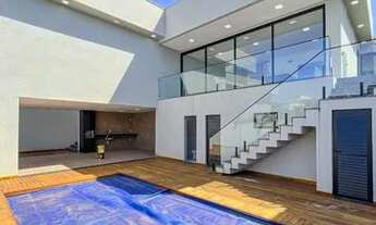 Imagem 7: Casa para venda tem 490 metros quadrados com 3 quartos em Condomínio do Lago - Goiânia - G