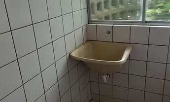 Imagem 4: Apartamento com 3 dormitórios para alugar, 81 m² por R$ 1.230,00/mês - Jóquei - Teresina/P