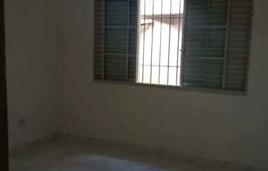 Imagem 5: Cotia - Casa Padrão - <br> Jardim dos Ipês