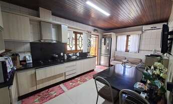 Imagem 3: Casa dos sonhos em Harmonia: amplo terreno, espaço gourmet e móveis sob medida por R$820.0