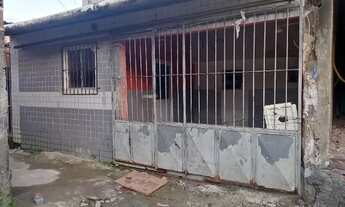 Imagem: Vendo ou troco por caminhão baú 3/4