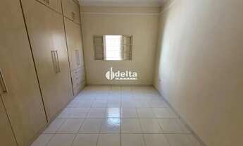 Imagem 7: Casa residencial com 3 quartos sendo 2 suítes disponível para locação no bairro Santa Môni