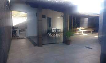 Imagem: Casa em Montes Claros, no bairro Ibituruna