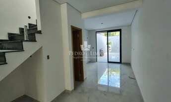 Imagem: Sobrado novo três dormitórios e duas vagas