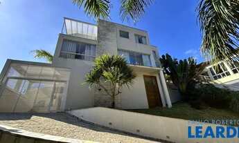 Imagem 2: CASA EM CONDOMÍNIO - ARUJAZINHO 1, 2, 3 - SP