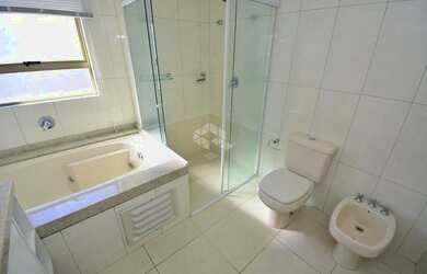 Imagem 14: APARTAMENTO DE ALTO PADRÃO COM VISTA PARA A BEIRA-MAR NORTE EM FLORIANÓPOLIS/SC