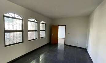 Imagem 4: Sobrado com 3 quartos para alugar por R$ 2700.00, 140.00 m2 - ZONA 07 - MARINGA/PR