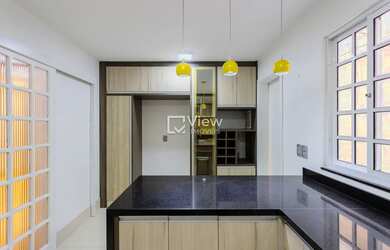 Imagem 9: Sobrado à Venda no Santa Cândida 3 Quartos (1 Suíte) e 2 Vagas