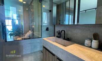 Imagem 5: Luxo à Beira-Mar: Apartamento Exclusivo, Reformado e Porteira Fechada com Vista Incrível!