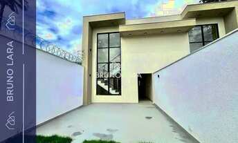 Imagem: Casa com 3 quartos, 110 m², à venda por