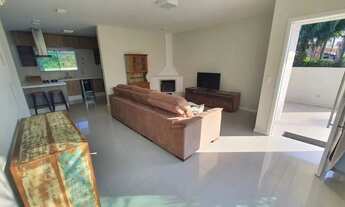 Imagem 5: CASA ALTO PADRÃO À VENDA, 4 DORMITÓRIOS, 3 SUÍTES FLORIANÓPOLIS