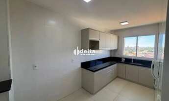 Imagem 7: Apartamento com 2 quartos sendo um suíte disponível para locação no bairro Santa Mônica em