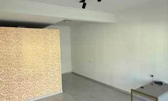 Imagem: Alugo este ponto já equipado com ar-condicionado