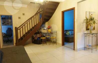 Imagem 7: Casa duplex Casa com 4 dormitórios