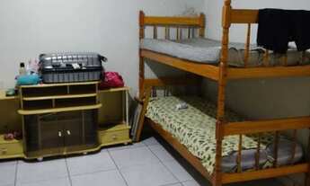 Imagem 6: Casa com piscina na praia