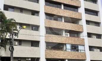 Imagem: Salvador - Apartamento Padrão - Itaigara