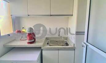 Imagem 5: Apartamento para venda possui 75 metros quadrados com 2 quartos em Itacorubi - Florianópol