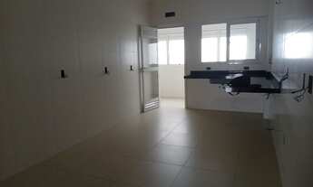 Imagem 5: Apartamento com sacada, proximo a praia e vista mar