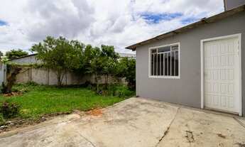 Imagem 5: Casa para venda possui 68 metros quadrados com 2 quartos em Pinheirinho - Curitiba - PR