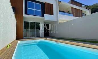 Imagem: Sobrado Alto Padrão à apenas 3 km da praia