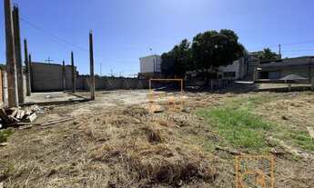 Imagem: Terreno à venda, 2300 m² por R$ 1.800.000,00